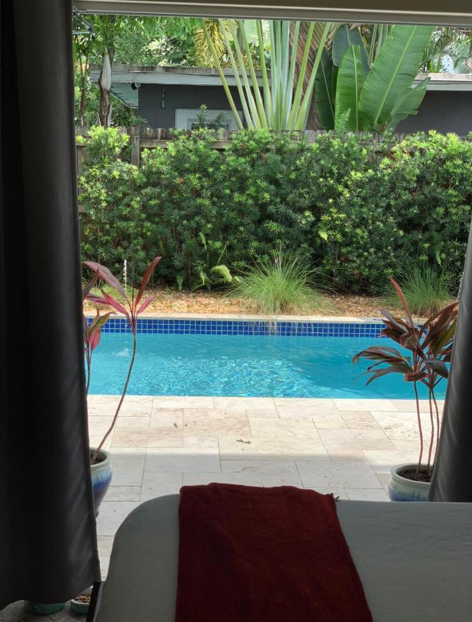 Inn On The Drive Wilton Manors Екстериор снимка